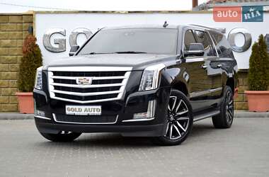 Внедорожник / Кроссовер Cadillac Escalade 2017 в 