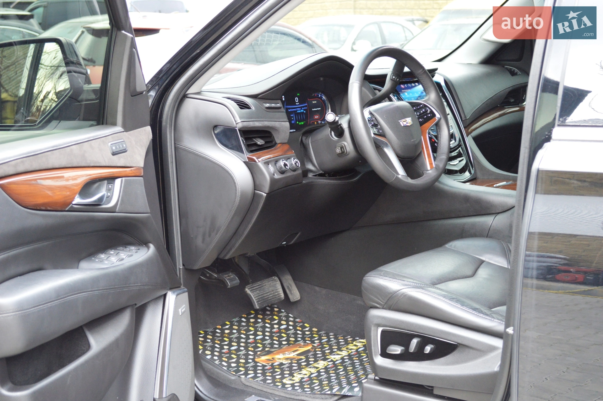 2017 Cadillac Escalade - мініатюра 24