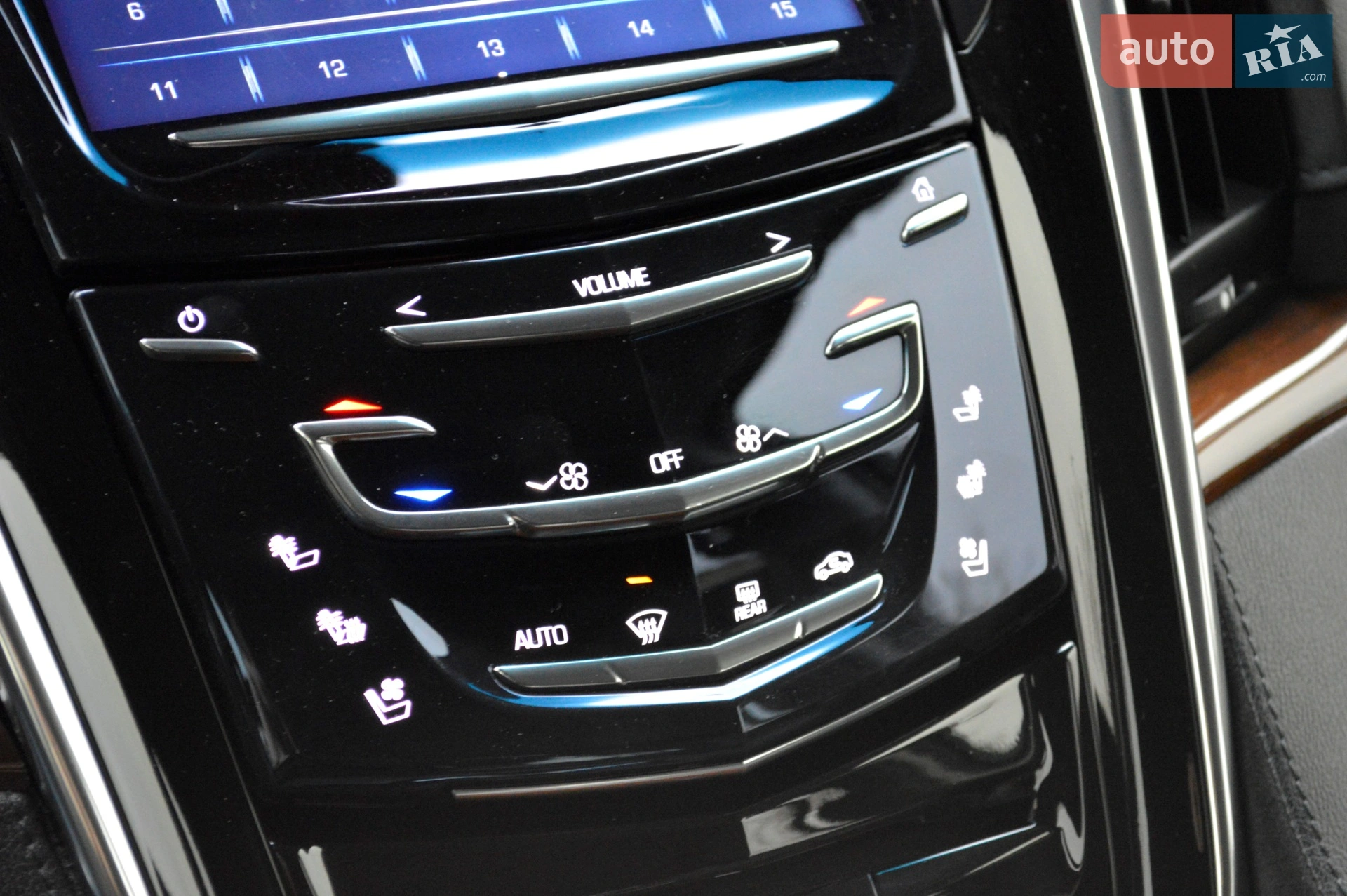 2017 Cadillac Escalade - мініатюра 48