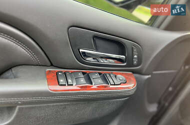 Внедорожник / Кроссовер Cadillac Escalade 2013 в 