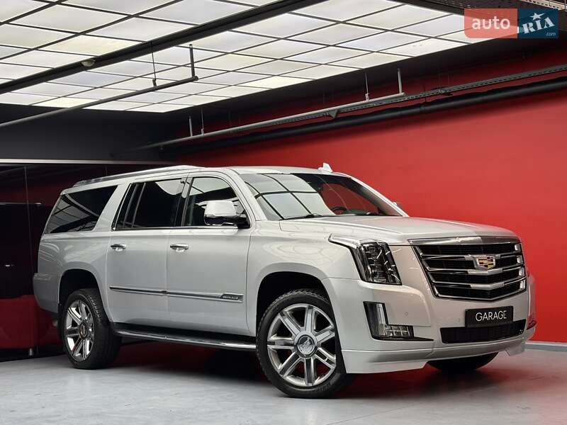 Седан Cadillac Escalade 2016 в Києві