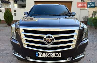 Внедорожник / Кроссовер Cadillac Escalade 2014 в 