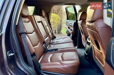 Внедорожник / Кроссовер Cadillac Escalade 2014 в 