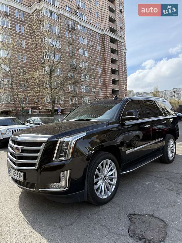 Позашляховик / Кросовер Cadillac Escalade 2019 в Києві