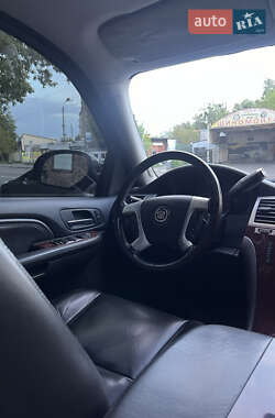 Позашляховик / Кросовер Cadillac Escalade 2008 в 