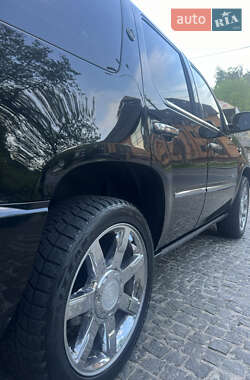 Позашляховик / Кросовер Cadillac Escalade 2008 в 
