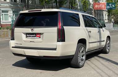 Внедорожник / Кроссовер Cadillac Escalade 2014 в 