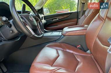Внедорожник / Кроссовер Cadillac Escalade 2014 в 