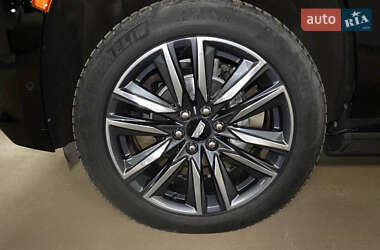 Позашляховик / Кросовер Cadillac Escalade 2022 в 