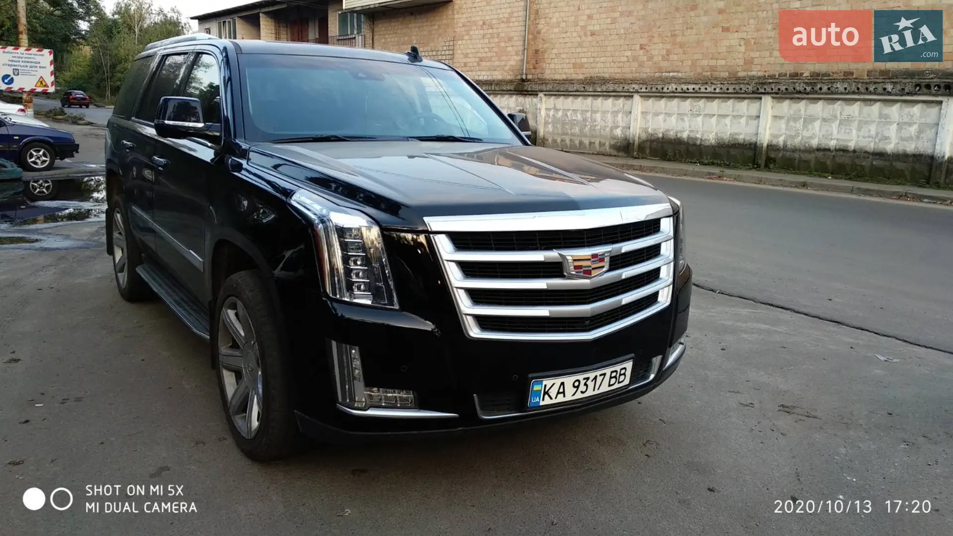 2017 Cadillac Escalade - мініатюра 4