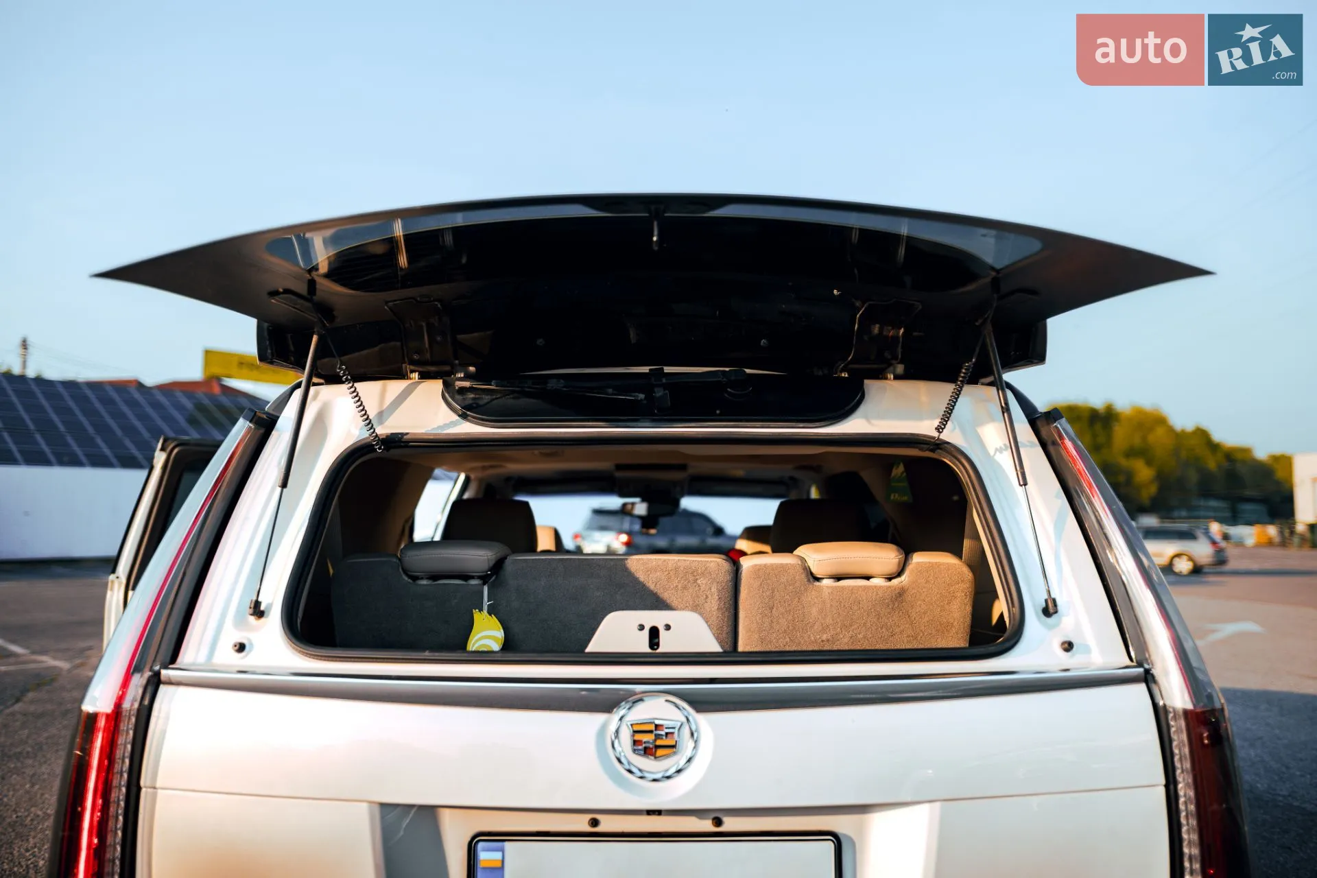 2014 Cadillac Escalade - мініатюра 5