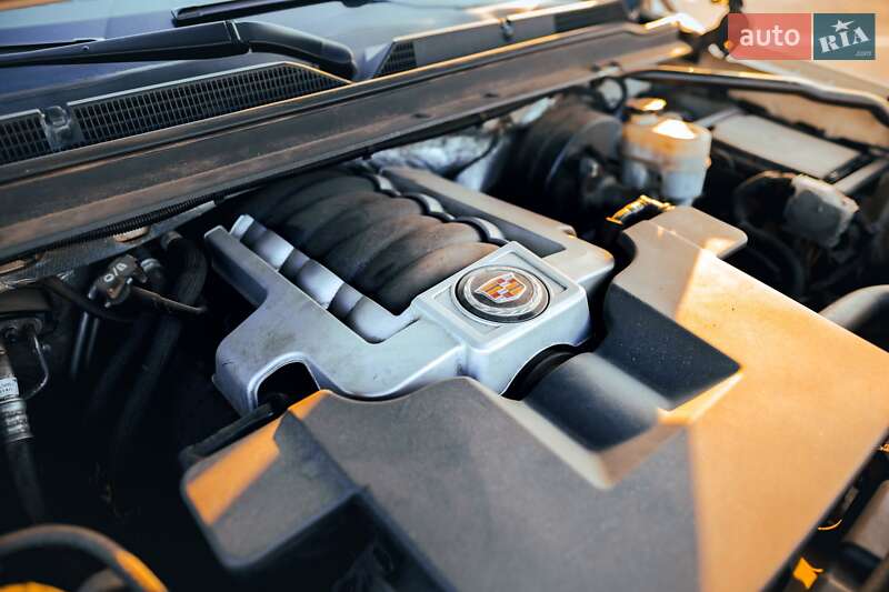 Внедорожник / Кроссовер Cadillac Escalade 2014 в Ужгороде фото 15 Внедорожник / Кроссовер Cadillac Escalade 2014 в Ужгороде