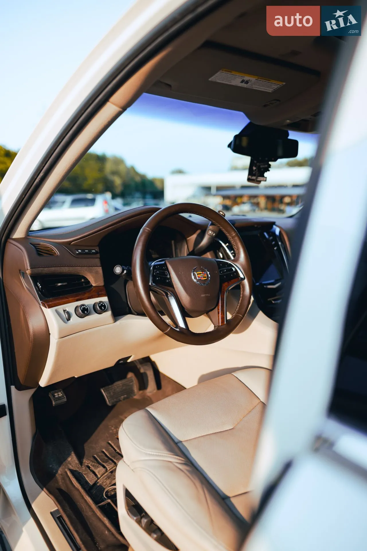 2014 Cadillac Escalade - мініатюра 35