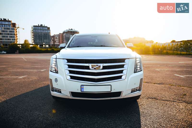 Внедорожник / Кроссовер Cadillac Escalade 2014 в Ужгороде фото 47 Внедорожник / Кроссовер Cadillac Escalade 2014 в Ужгороде
