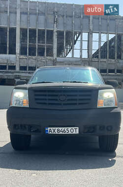 Внедорожник / Кроссовер Cadillac Escalade 2004 в Харькове