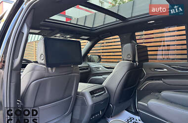 Внедорожник / Кроссовер Cadillac Escalade 2021 в 