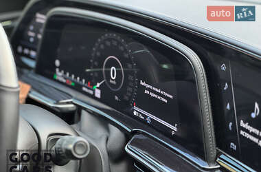 Внедорожник / Кроссовер Cadillac Escalade 2021 в 