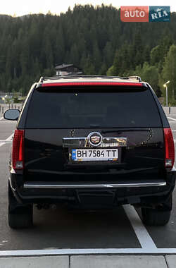 Внедорожник / Кроссовер Cadillac Escalade 2007 в 