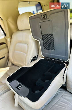 Внедорожник / Кроссовер Cadillac Escalade 2001 в 