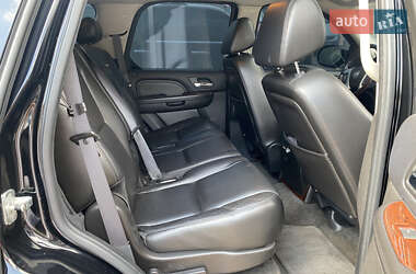 Внедорожник / Кроссовер Cadillac Escalade 2008 в 