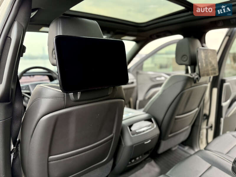 Внедорожник / Кроссовер Cadillac Escalade 2020 в Киеве