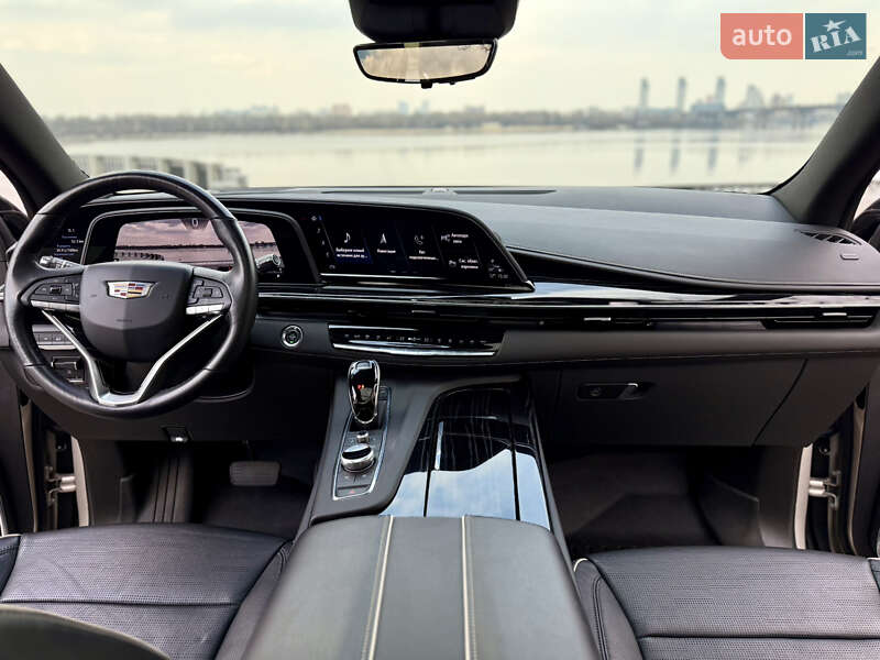 Внедорожник / Кроссовер Cadillac Escalade 2020 в Киеве