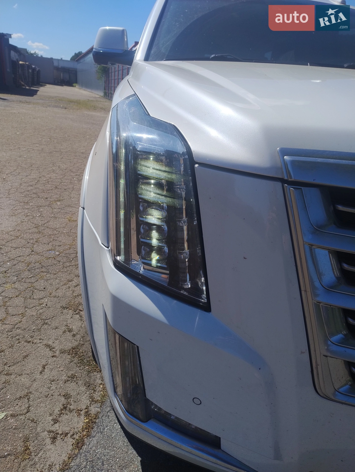 2016 Cadillac Escalade - мініатюра 12
