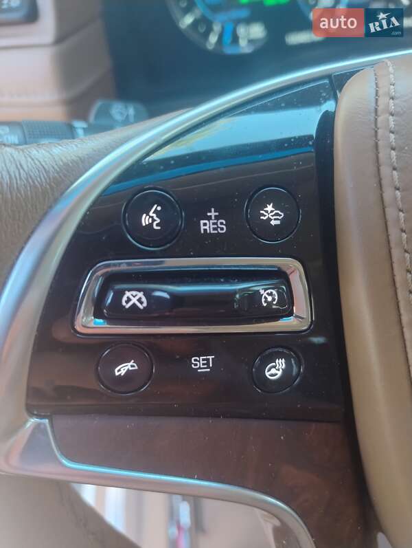 Позашляховик / Кросовер Cadillac Escalade 2016 в Чернігові фото 41 Позашляховик / Кросовер Cadillac Escalade 2016 в Чернігові