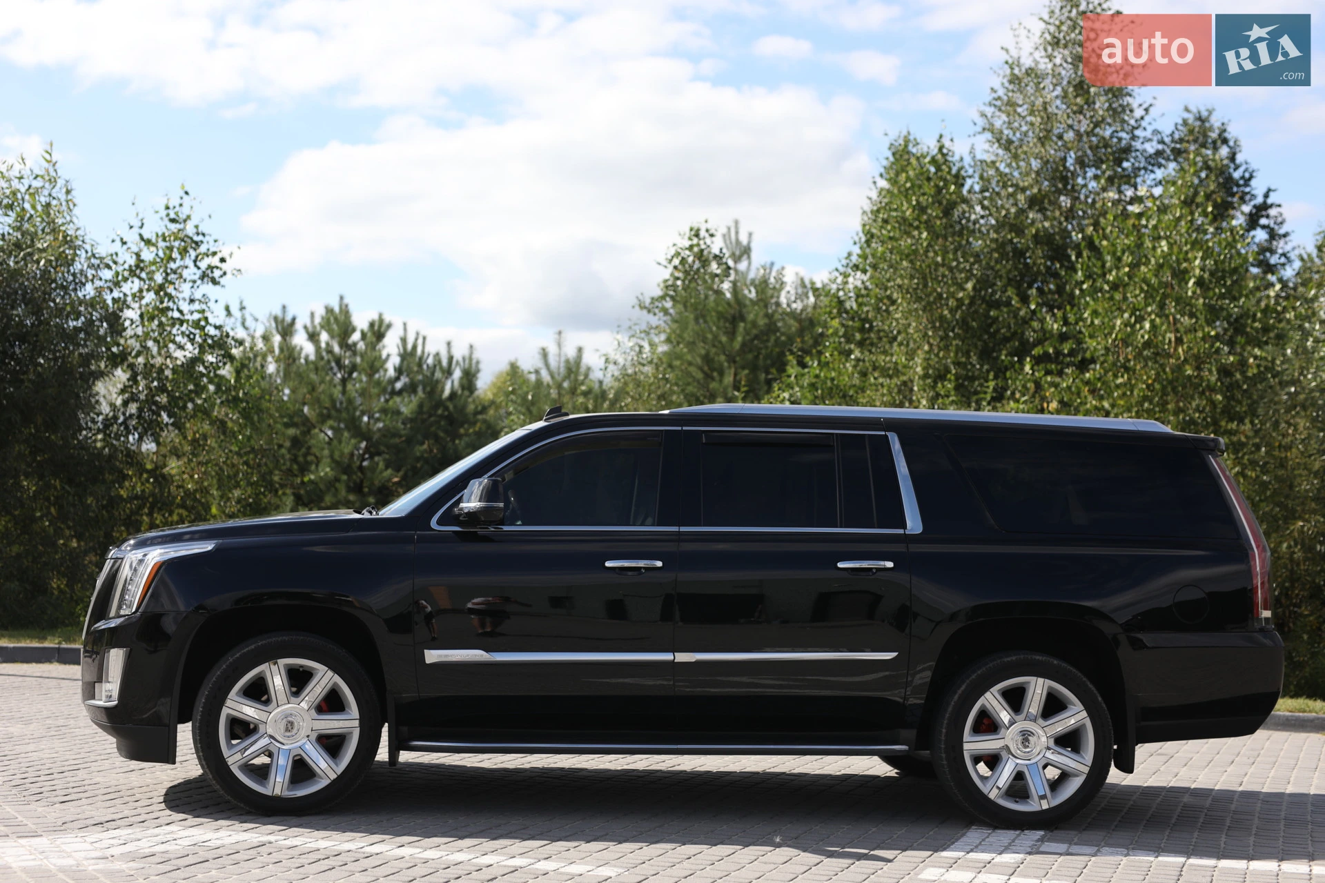 2014 Cadillac Escalade - мініатюра 3