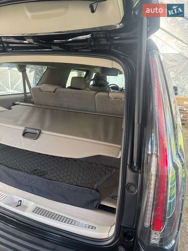 Внедорожник / Кроссовер Cadillac Escalade 2014 в Львове фото 52 Внедорожник / Кроссовер Cadillac Escalade 2014 в Львове