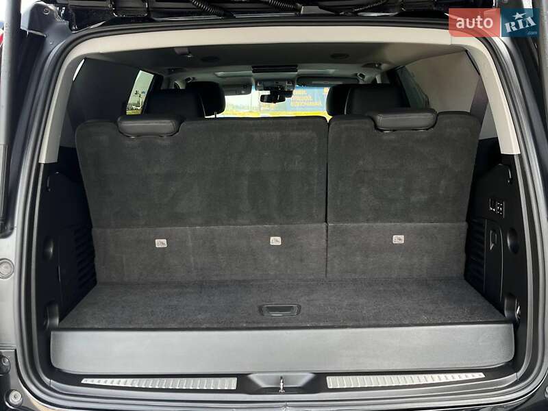 Внедорожник / Кроссовер Cadillac Escalade 2017 в Львове