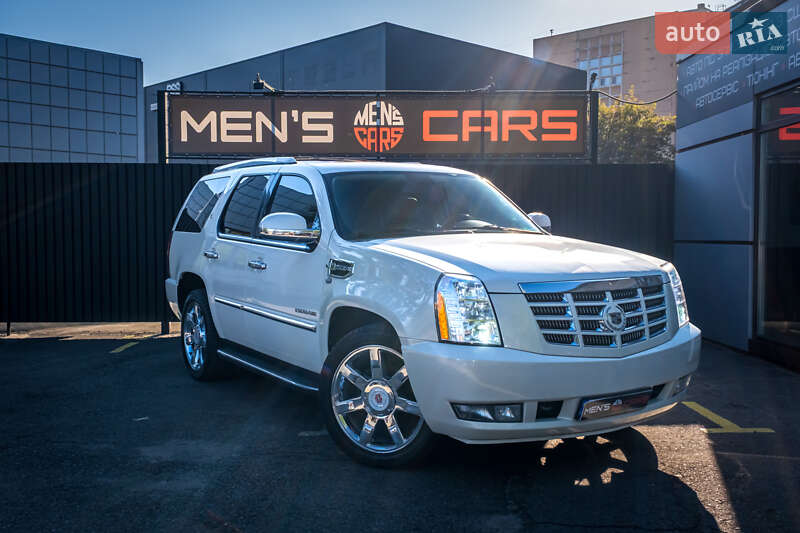 Cadillac Escalade 2011
