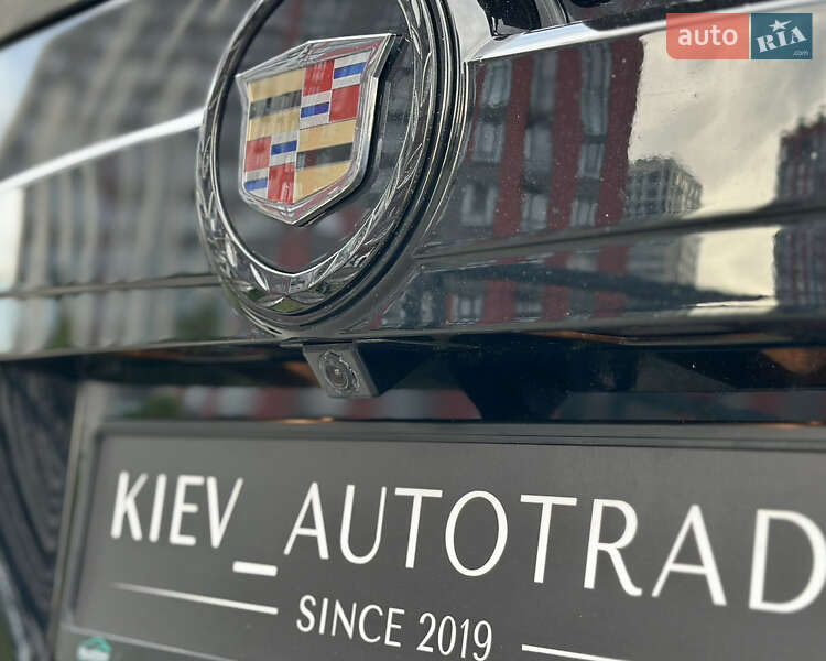 Позашляховик / Кросовер Cadillac Escalade 2007 в Києві