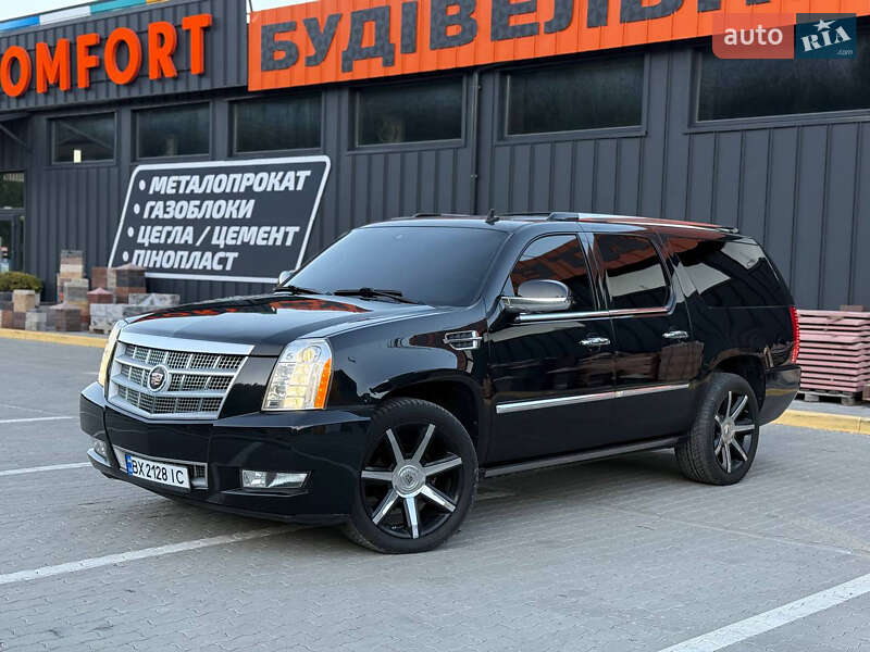 Внедорожник / Кроссовер Cadillac Escalade 2013 в Сколе