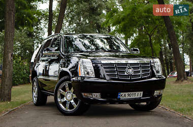 Внедорожник / Кроссовер Cadillac Escalade 2008 в Киеве