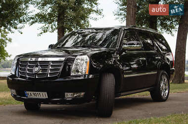 Позашляховик / Кросовер Cadillac Escalade 2008 в 