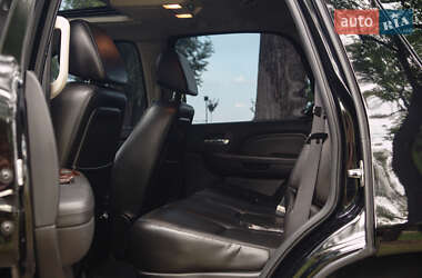 Позашляховик / Кросовер Cadillac Escalade 2008 в 