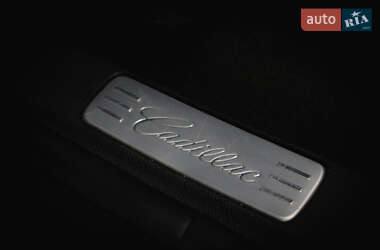 Позашляховик / Кросовер Cadillac Escalade 2008 в 