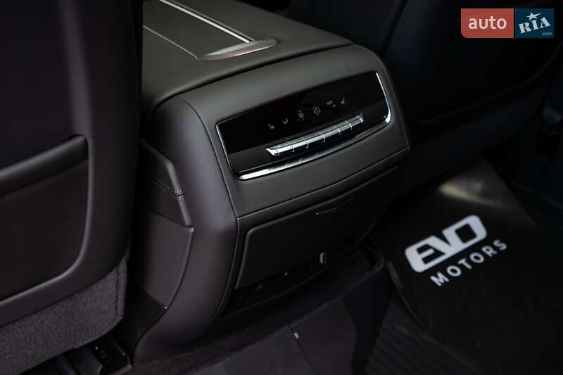 Внедорожник / Кроссовер Cadillac Escalade 2025 в Киеве