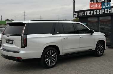 Позашляховик / Кросовер Cadillac Escalade 2021 в 