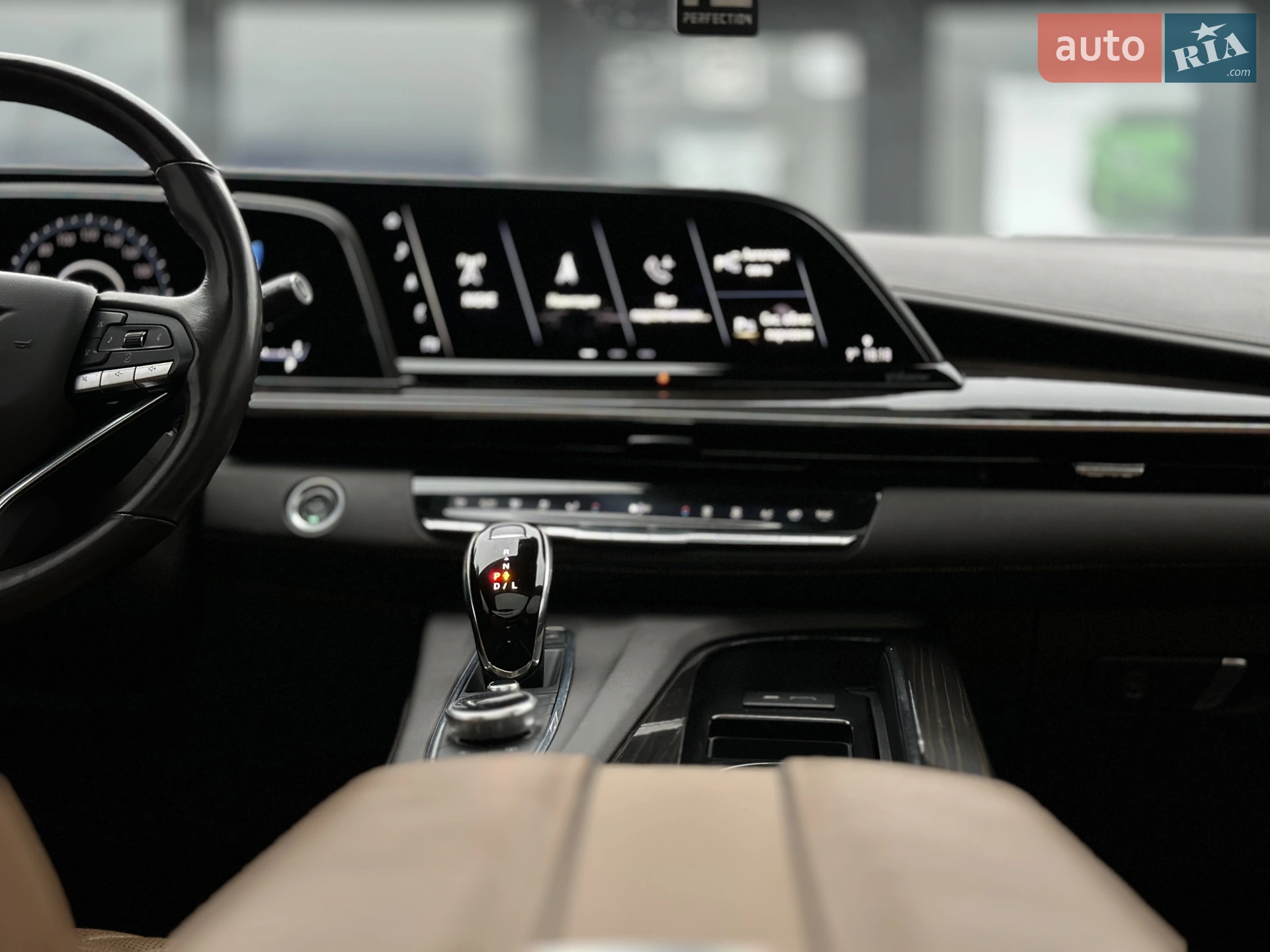 2021 Cadillac Escalade - мініатюра 40