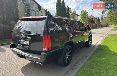 Внедорожник / Кроссовер Cadillac Escalade 2013 в 