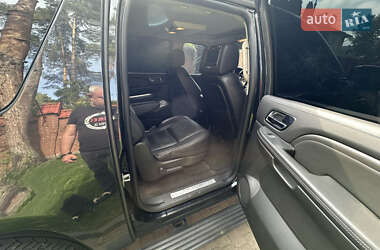 Внедорожник / Кроссовер Cadillac Escalade 2013 в 