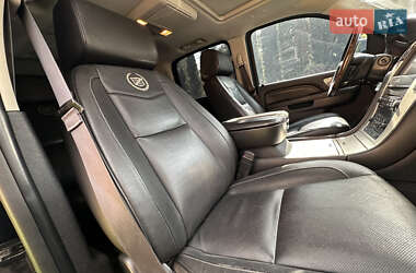 Внедорожник / Кроссовер Cadillac Escalade 2013 в 