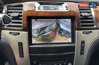 Внедорожник / Кроссовер Cadillac Escalade 2013 в 