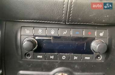 Внедорожник / Кроссовер Cadillac Escalade 2008 в 