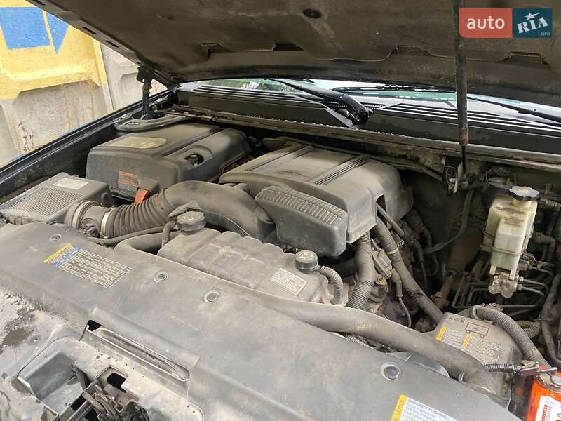 Позашляховик / Кросовер Cadillac Escalade 2008 в Дніпрі фото 21 Позашляховик / Кросовер Cadillac Escalade 2008 в Дніпрі