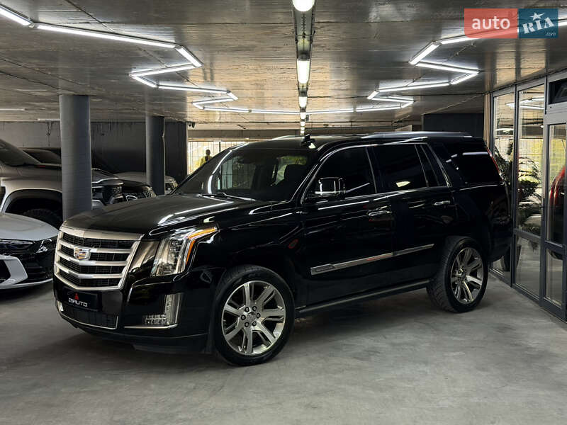 Внедорожник / Кроссовер Cadillac Escalade 2015 в Одессе