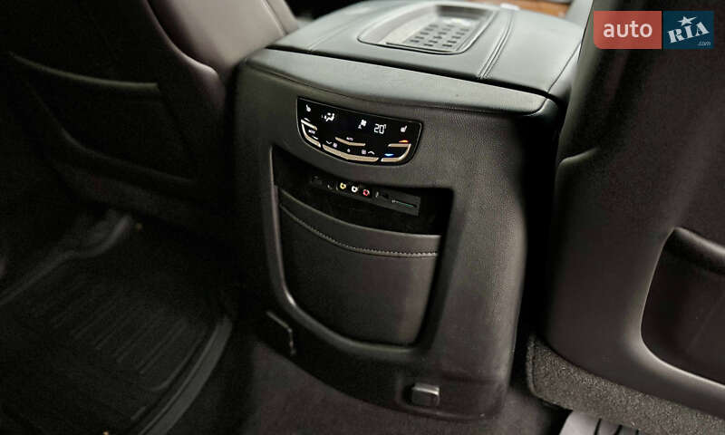 Позашляховик / Кросовер Cadillac Escalade 2016 в Києві фото 33 Позашляховик / Кросовер Cadillac Escalade 2016 в Києві