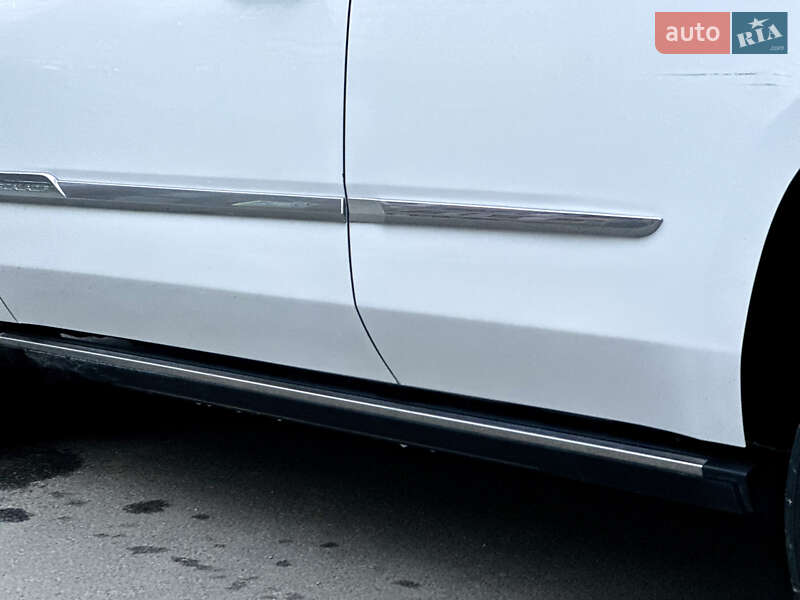 Позашляховик / Кросовер Cadillac Escalade 2016 в Тернополі фото 18 Позашляховик / Кросовер Cadillac Escalade 2016 в Тернополі